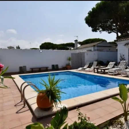 Mencal Villa