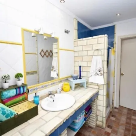Villa Mencal *